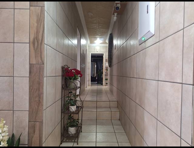 4 BEDROOM HOUSE FOR SALE IN HEIDELBERG AH
